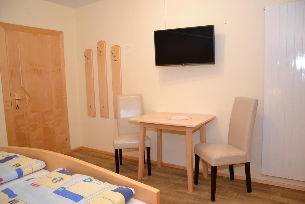 Gaestehaus Bachmann Hermagor-Pressegger See Luaran gambar